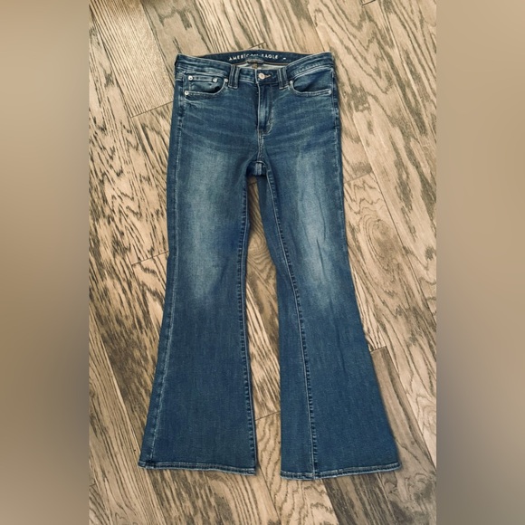 American Eagle flare jeans 6 as new - Picture 1 of 8
